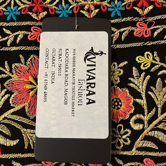 Women’s Black ethnic motifs embroidered maxi dress - Picture 4 of 6